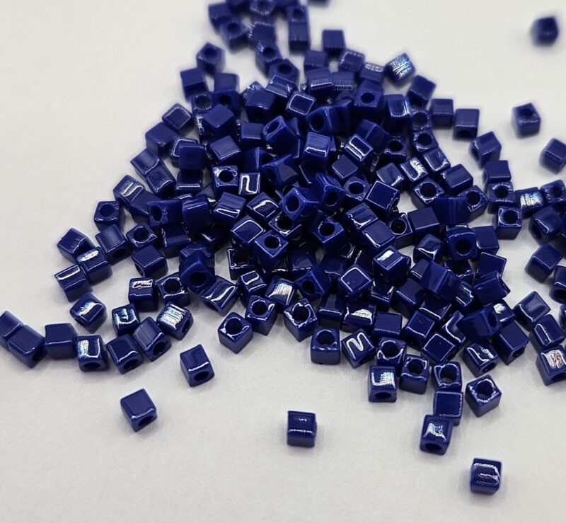 MIYUKI CUBES 1.8   OPAQUE COBALT  2.5 GR #5045