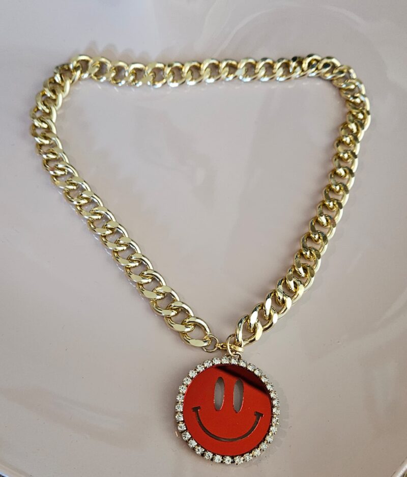 KETTING GOLD STAINLESSTEEL 45 CM  SMILEY HANGER KLEUR ROOD   #8518