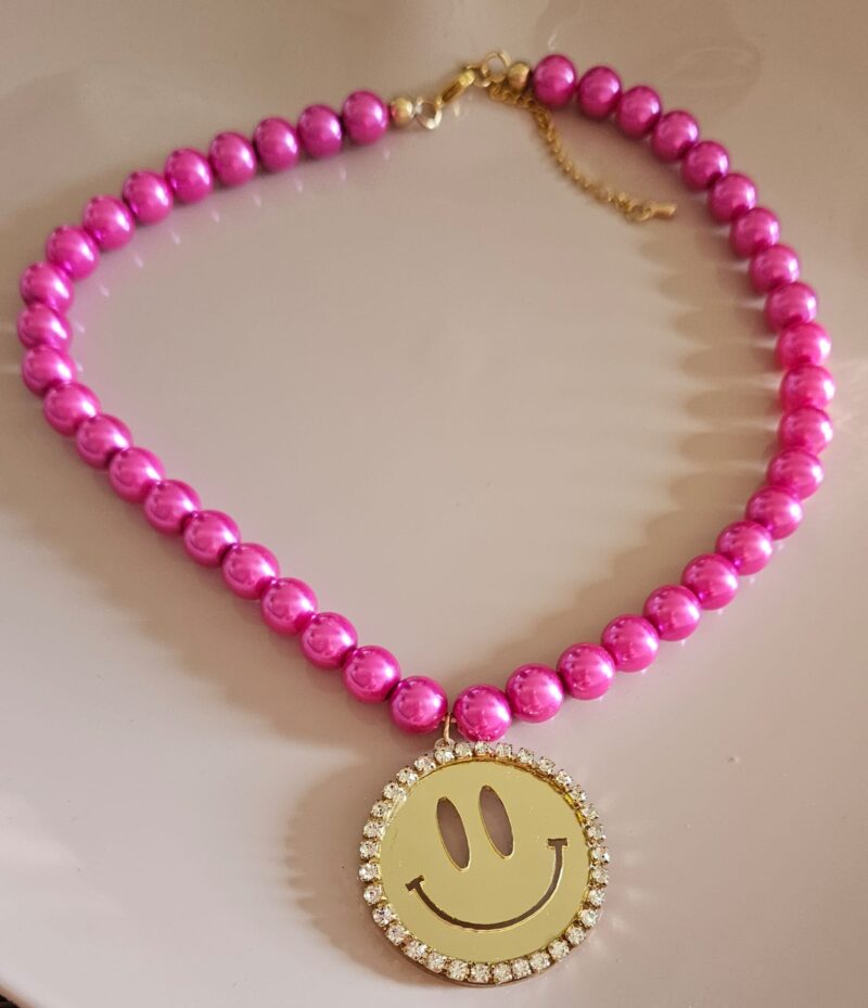 PRE-ORDER  KETTING PAREL  PINK 45 CM  SMILEY HANGER KLEUR gold