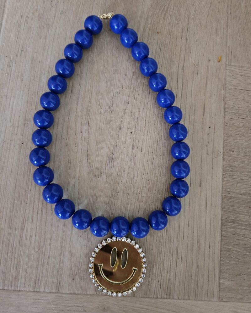 KETTING blauw   45 CM  SMILEY HANGER KLEUR goud