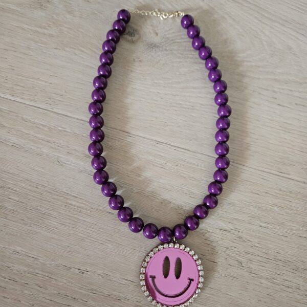 KETTING PAARS OBERGINE  45 CM  SMILEY HANGER KLEUR PINK